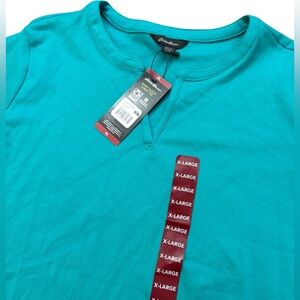 Eddie Bauer Women’s‎ Turquoise/Green V-Neck T-Shirt Size XL Short Sleeves NWT’S